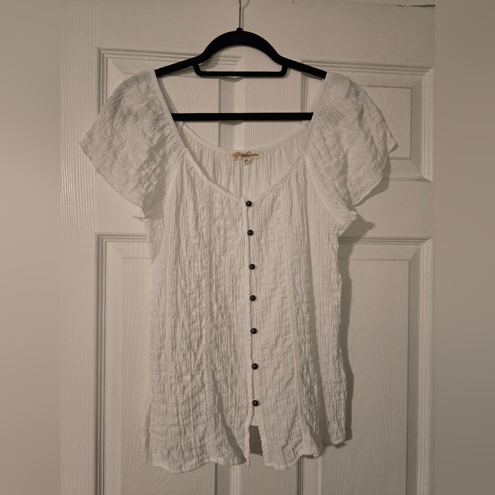 Rewind White Crinkle Button-Down Blouse